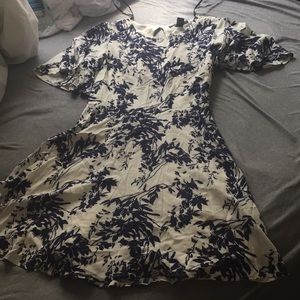 Forever 21 dress NWOT (S)